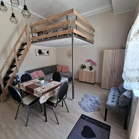 Hanna Apartment *